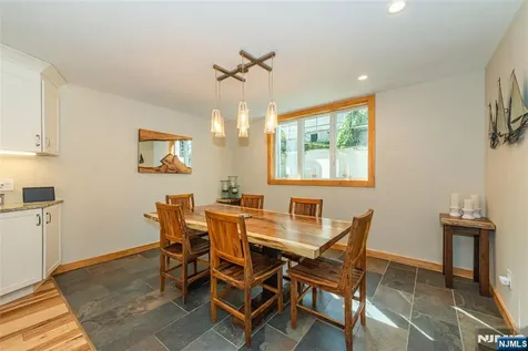 393 Lakeview Avenue Ringwood NJ 07456
