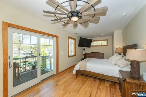 393 Lakeview Avenue Ringwood NJ 07456