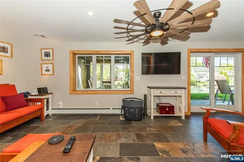 393 Lakeview Avenue Ringwood NJ 07456