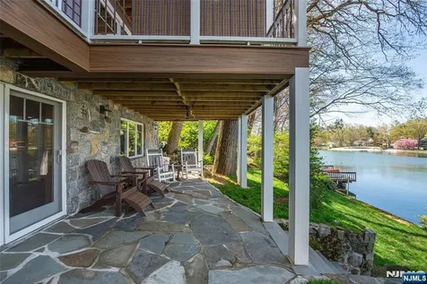 393 Lakeview Avenue Ringwood NJ 07456
