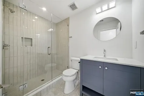 28 Irving Street Montclair NJ 07042