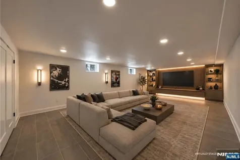 28 Irving Street Montclair NJ 07042