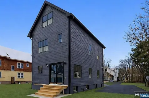 28 Irving Street Montclair NJ 07042