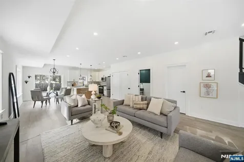 28 Irving Street Montclair NJ 07042
