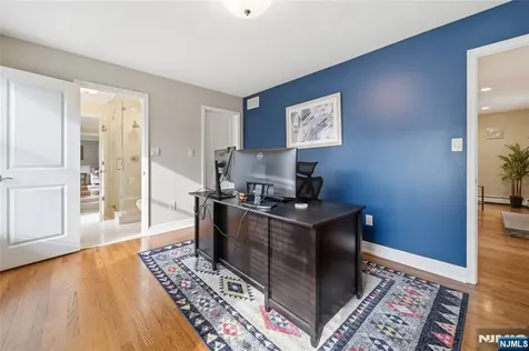 19 Blueberry Court Mahwah NJ 07430