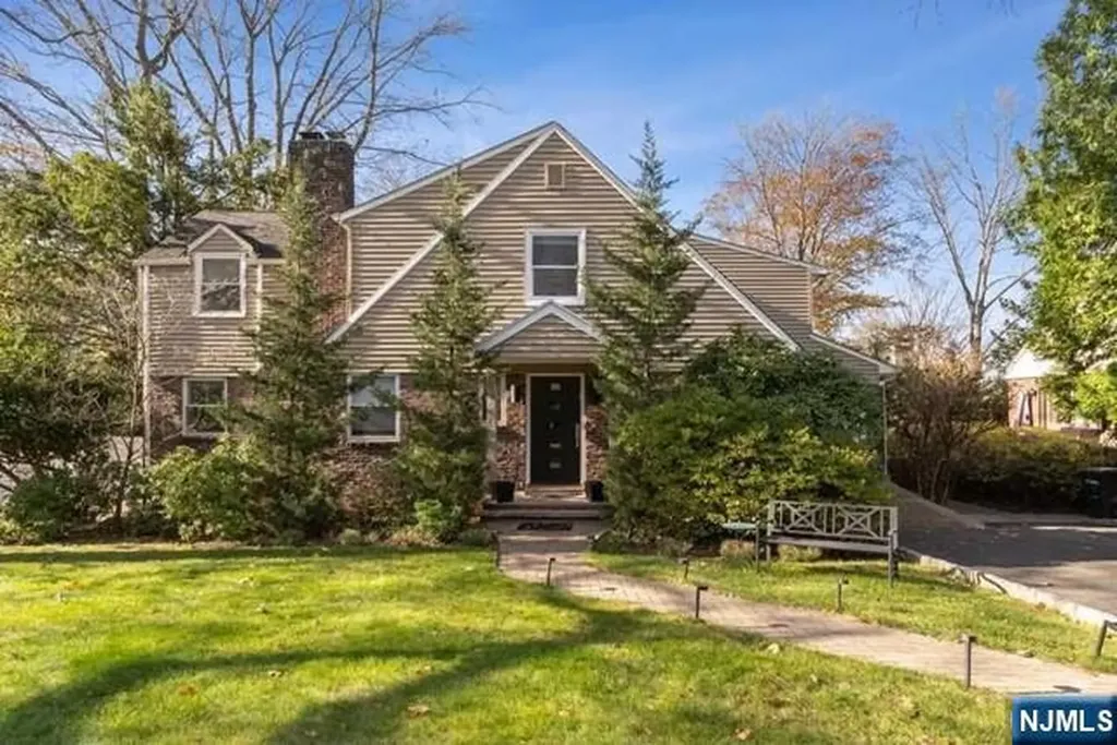 269 Engle Street Tenafly NJ 07670
