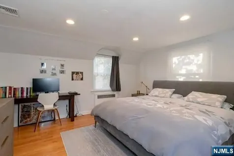 269 Engle Street Tenafly NJ 07670