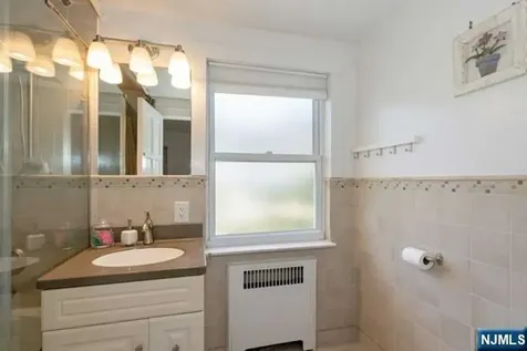 269 Engle Street Tenafly NJ 07670