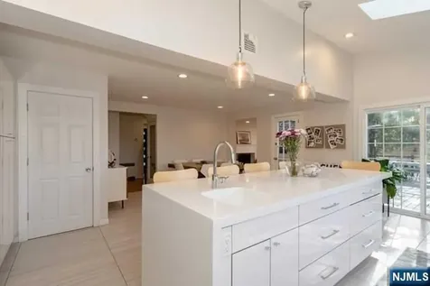 269 Engle Street Tenafly NJ 07670