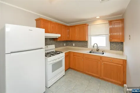 142 Grand Avenue Hawthorne NJ 07506