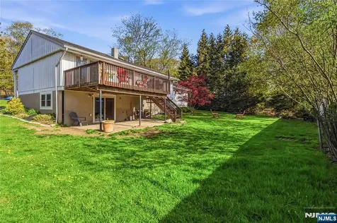 23 Hancock Drive West Milford NJ 07480