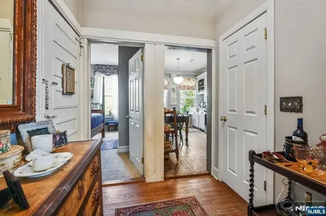 194 Hillside Avenue Glen Ridge NJ 07028