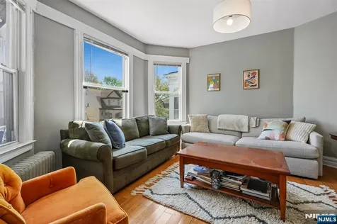 194 Hillside Avenue Glen Ridge NJ 07028