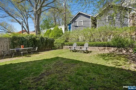 194 Hillside Avenue Glen Ridge NJ 07028