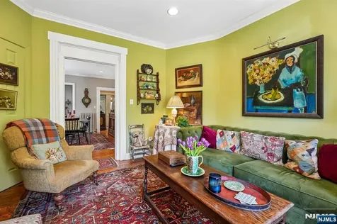 194 Hillside Avenue Glen Ridge NJ 07028