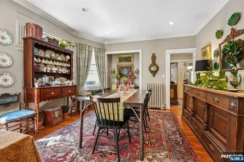 194 Hillside Avenue Glen Ridge NJ 07028