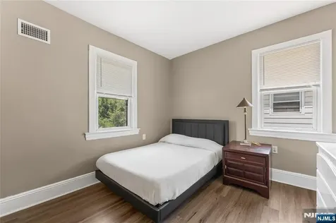 15 Putnam Place Clifton NJ 07011