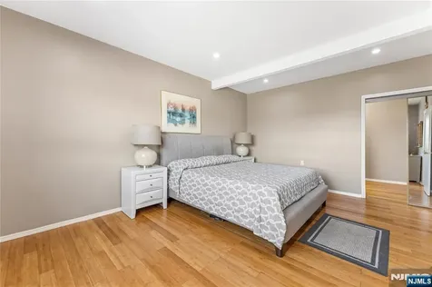 15 Putnam Place Clifton NJ 07011