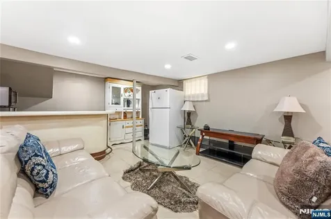 15 Putnam Place Clifton NJ 07011