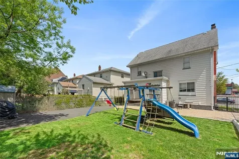 15 Putnam Place Clifton NJ 07011