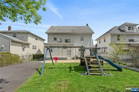15 Putnam Place Clifton NJ 07011