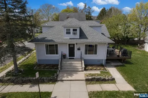 138 Summit Avenue New Milford NJ 07646