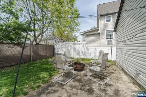 138 Summit Avenue New Milford NJ 07646