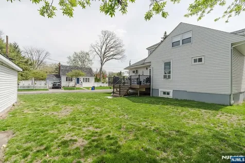 138 Summit Avenue New Milford NJ 07646