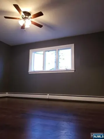 32 John Street Lodi NJ 07644