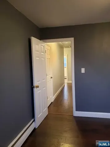 32 John Street Lodi NJ 07644