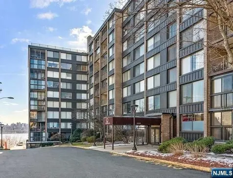 9060 Palisade Avenue North Bergen NJ 07047