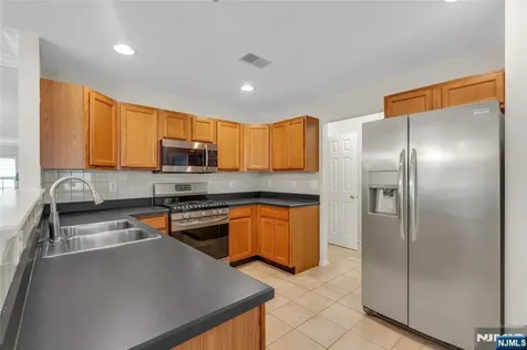 114 Ridge Drive Pompton Lakes NJ 07442