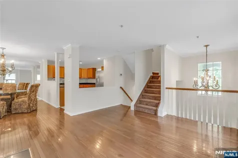 114 Ridge Drive Pompton Lakes NJ 07442