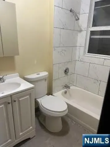 102 12th Street Newark NJ 07107