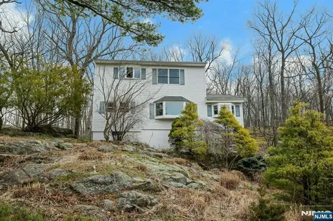 229 White Meadow Road Rockaway Township NJ 07866