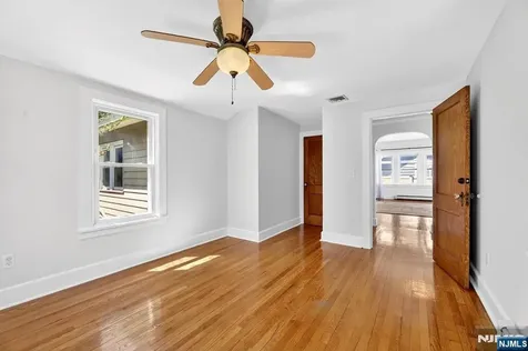 266 Central Avenue Paramus NJ 07652