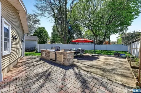 266 Central Avenue Paramus NJ 07652