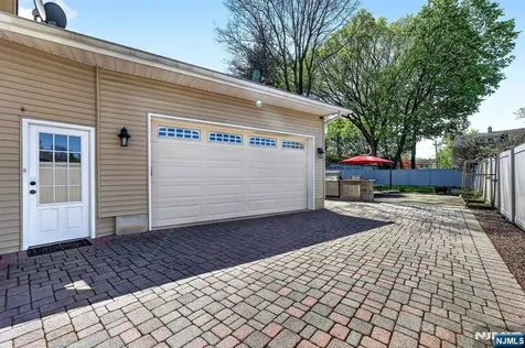266 Central Avenue Paramus NJ 07652