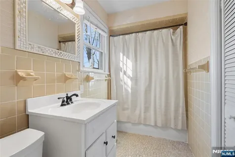 59 W Passaic Street Maywood NJ 07607