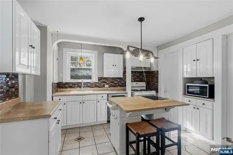 59 W Passaic Street Maywood NJ 07607