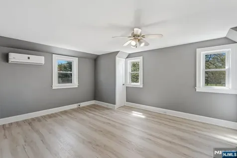 153 Tryon Avenue Englewood NJ 07631