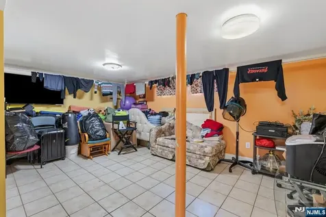 153 Tryon Avenue Englewood NJ 07631