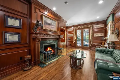 366 E Madison Avenue Cresskill NJ 07626