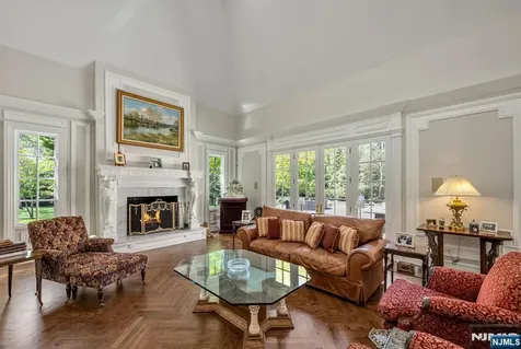 366 E Madison Avenue Cresskill NJ 07626