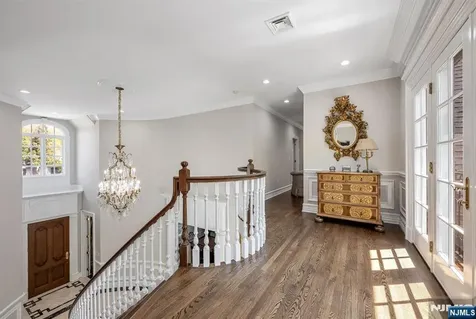 366 E Madison Avenue Cresskill NJ 07626
