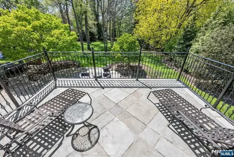 366 E Madison Avenue Cresskill NJ 07626