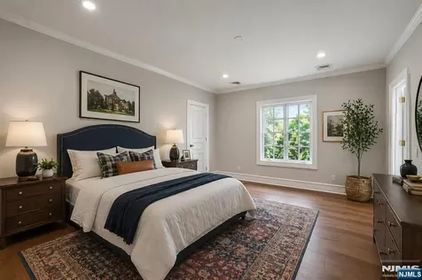 366 E Madison Avenue Cresskill NJ 07626