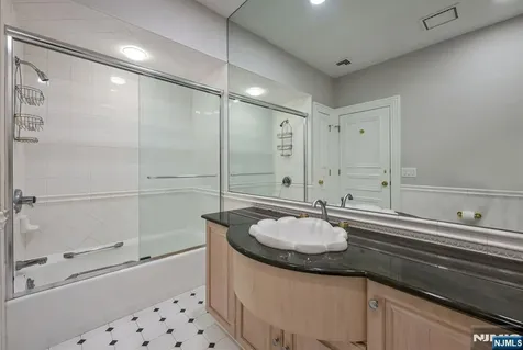366 E Madison Avenue Cresskill NJ 07626
