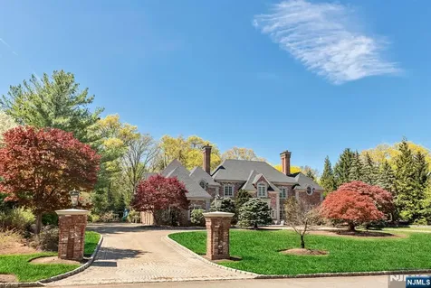 366 E Madison Avenue Cresskill NJ 07626