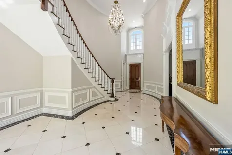 366 E Madison Avenue Cresskill NJ 07626